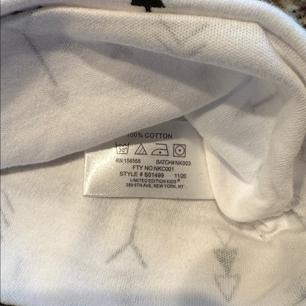 Sterling Baby set of 3 soft knot knit cuffed hats. Newborn. NWT. - Picture 3 of 3